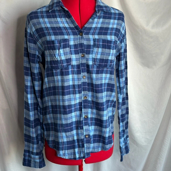 SM141 Hollister blue plaid button down long sleeve shirt - Picture 1 of 6